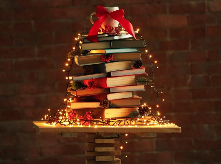 Arbre de Nadal et amb llibres